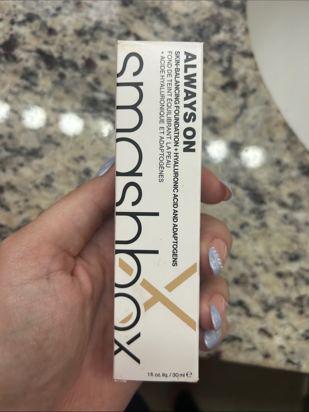 Smashbox Always On Skin Balancing Foundation - L20-W